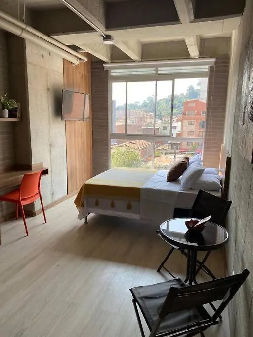 303 Metroplus, Belen Exclusive Loft 메딜린 0*,